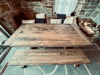 La Farmhouse - Table rustique faite entièrement de bois