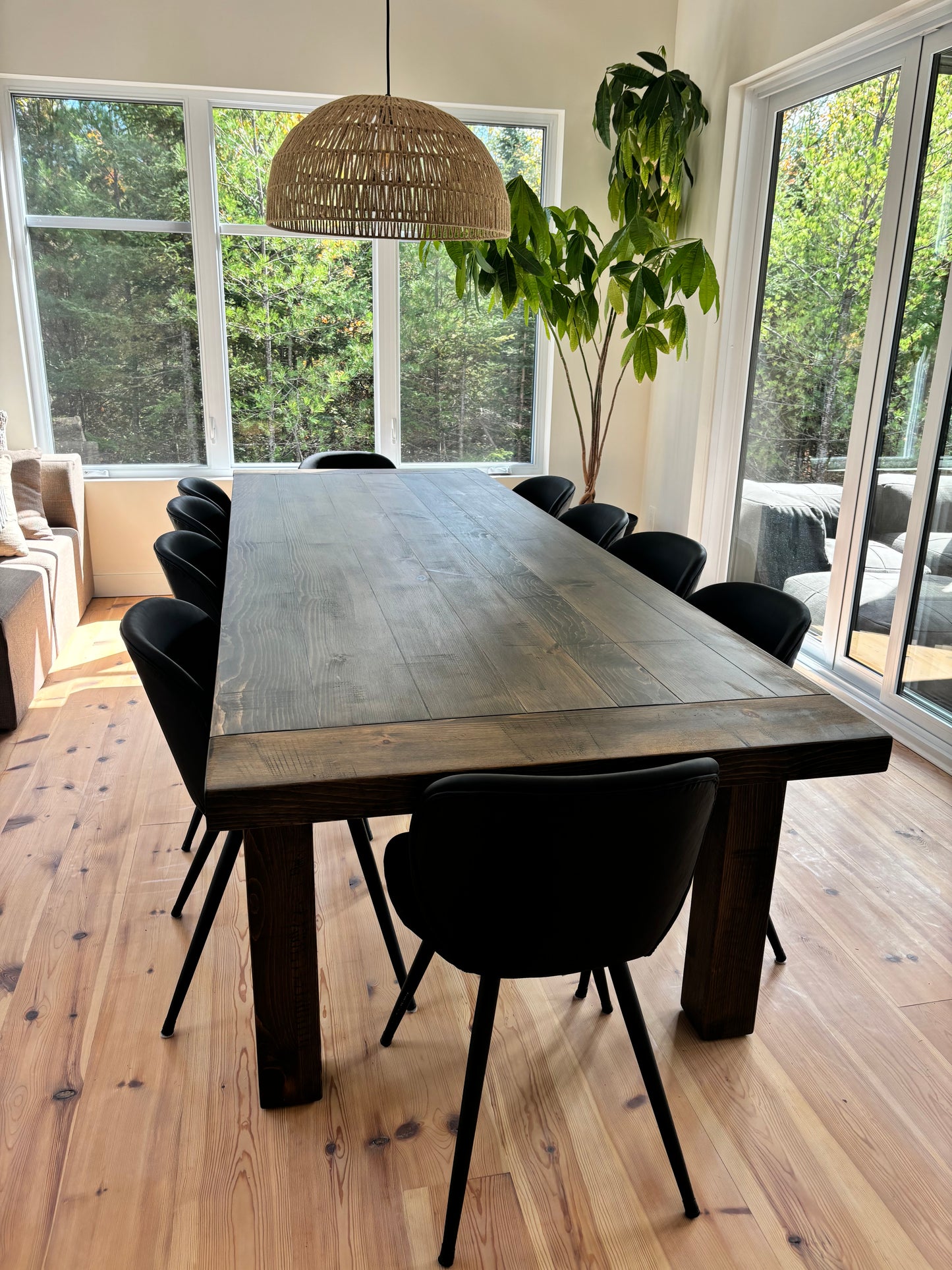 La Farmhouse - Table rustique faite entièrement de bois