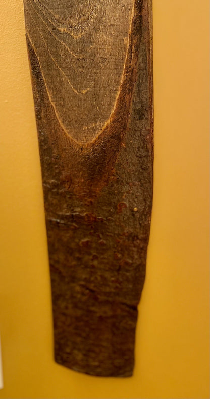 Pine support and shelf with bark