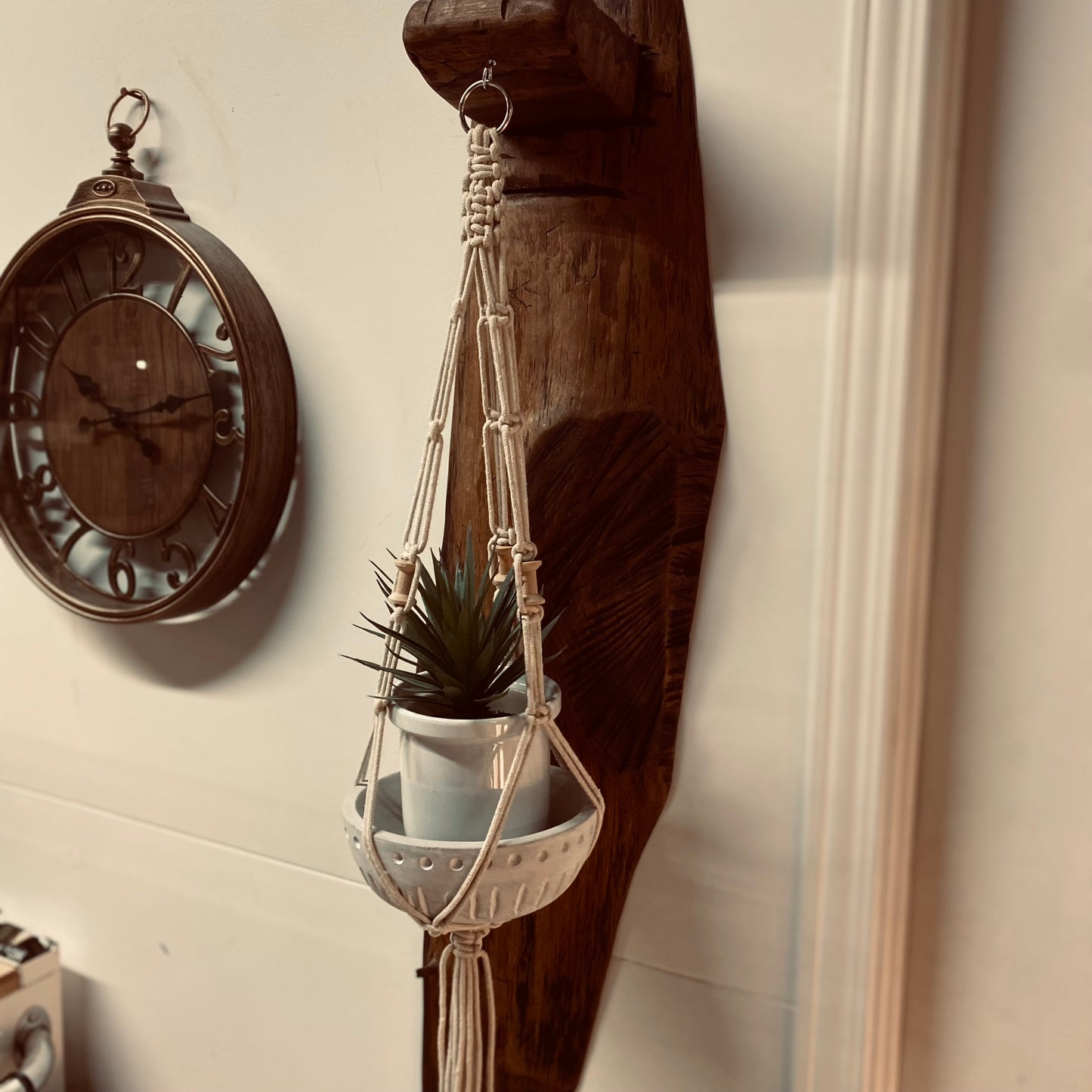 Pine support and shelf with bark