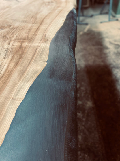 La Belle Tranche - Table faite à partir d'une tranche d'arbre