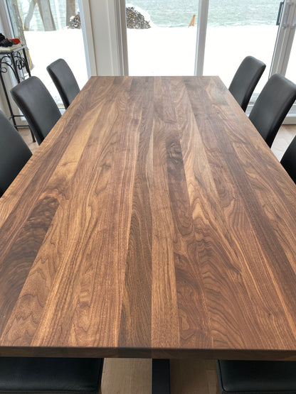 La Noyer Noir - Table en bois de noyer noir sur mesure