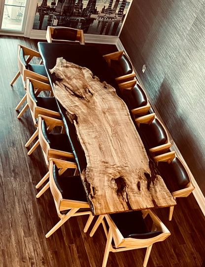 La Belle Tranche - Table faite à partir d'une tranche d'arbre