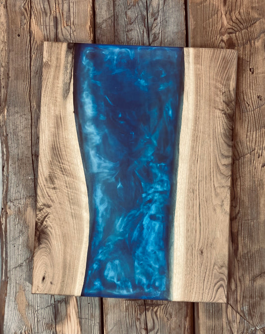 Plateau de service en bois avec Epoxy