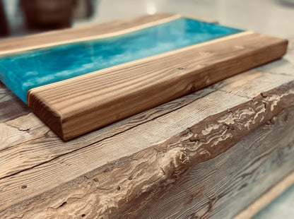 Plateau de service en bois avec Epoxy